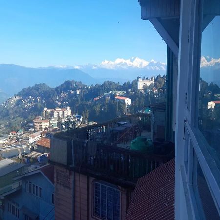 Hotel Golden Potala, Darjeeling ดาร์จีลิง ภายนอก รูปภาพ